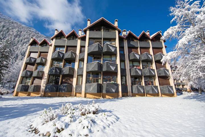 Ganze Wohnung, Grand Roc A221 150m from Slopes, View & Parking Ski in/Ski out in Argentière, Chamonix
