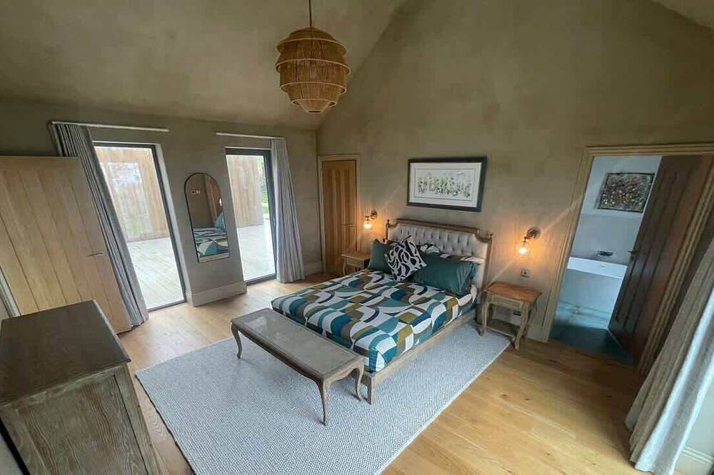 Magnificent South Coast Cornish Retreat by the Sea in Cornwall