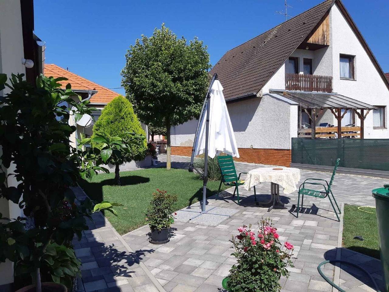 Ganze Ferienwohnung, Ferienwohnung mit Grill  in Bük, Komitat Eisenburg