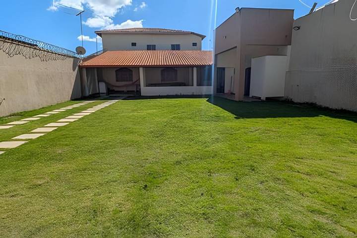 Casas e apartamentos de temporada para 8 pessoas em Guriri