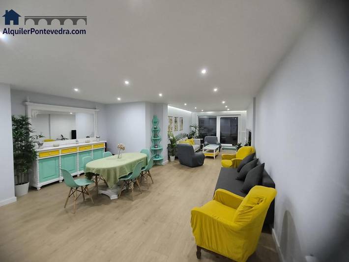 Gîte pour 10 personnes, avec terrasse à Pontevedra - 4