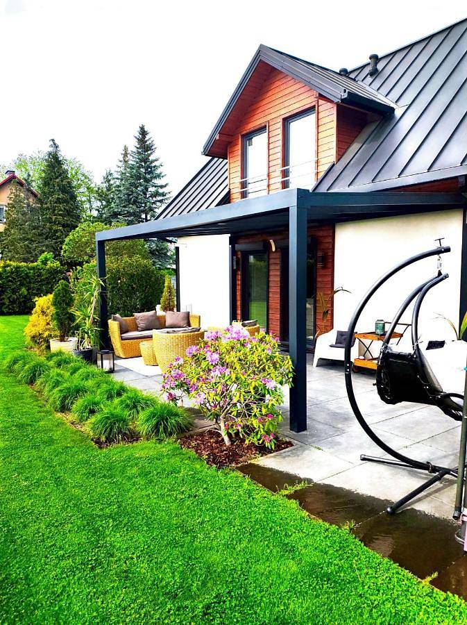 Dom dla 8 osób, z Jacuzzi i Taras oraz Ogród i Widok w Lubniewice