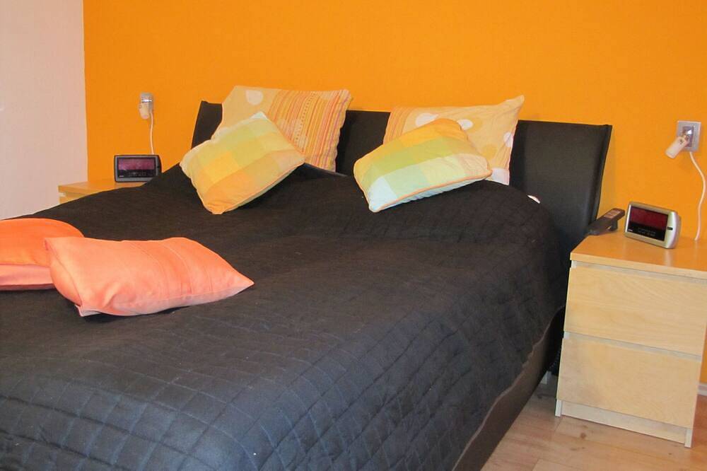 Ganze Wohnung, Voll ausgestattete Ferienwohnung bei Frankfurt mit privatem Eingang/ Parkplatz in Bad Vilbel, Wetterau