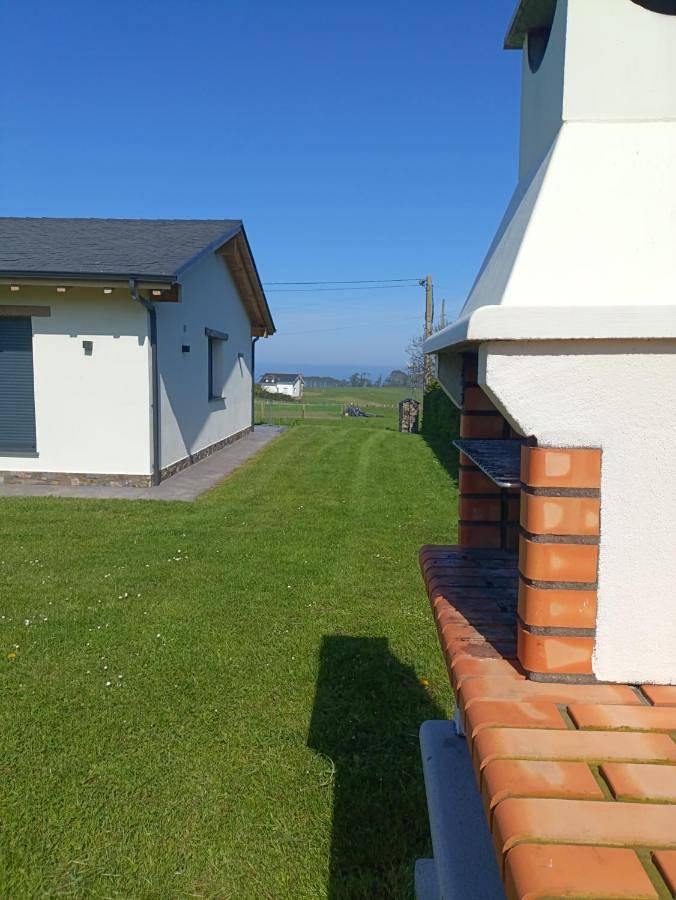 Two-Bedroom House in Barcia (Valdes), Valdés 
