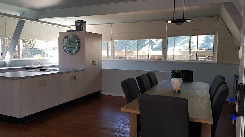 Holiday home for 8 people, with garden and balcony in Hawks Nest