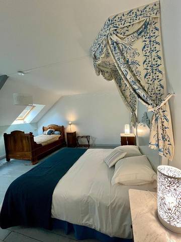Gîte pour 3 personnes, avec piscine ainsi que jardin et vue, animaux acceptés à Troo
