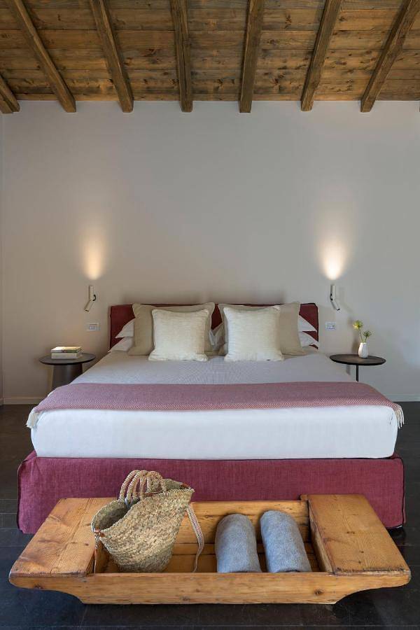 Station pour 2 personnes, avec sauna et jacuzzi ainsi que jardin et piscine à Randazzo - 2