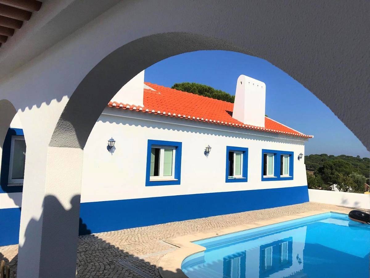 Villa with Private Pool in Coruche, Fajarda e Erra, Distrito de Santarém