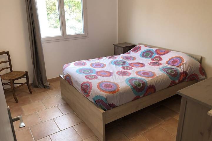 Location de vacances pour 6 personnes, avec jardin à Caumont-sur-Durance - 2