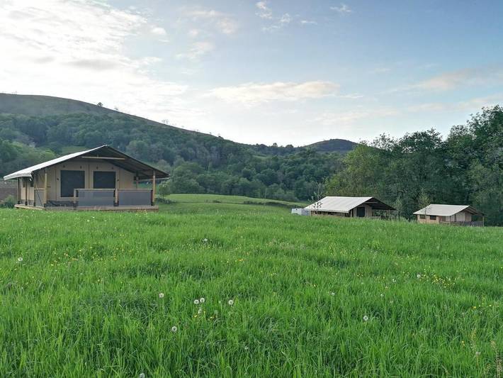 Gîte pour 2 personnes, avec Terrasse ainsi que Jardin et Vue à Jaxu