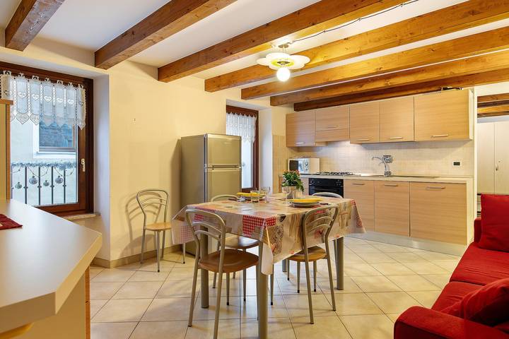 Appartamento intero, Casa vacanza " le bourg 61" in Aosta, Alpi Pennine