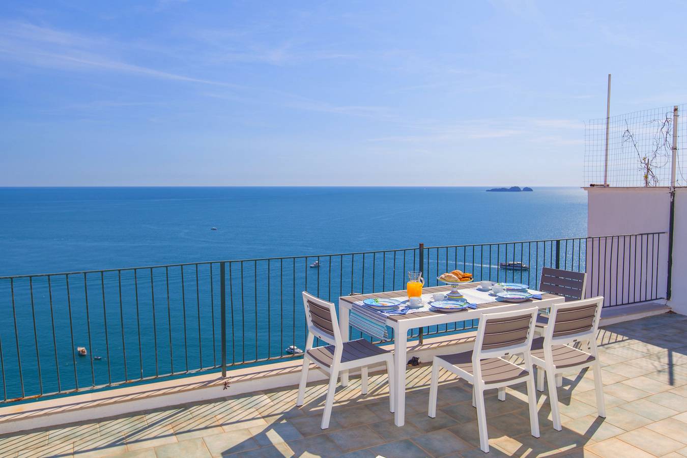 Maison Jenny in Positano, Sorrento Coast