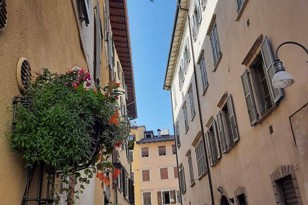 Appartamento intero, Open Space in centro storico Residenza Contrada Tedesca 3 in Trento, Dolomiti di Fiemme