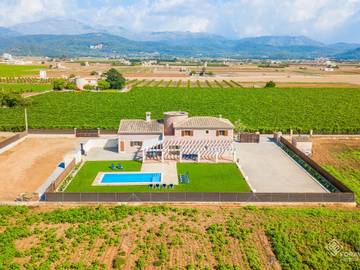 Holiday home in Sa Pobla, North Majorca für 10 