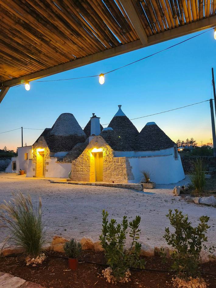 Trullo reformado en la campiña de Apulia in Martina Franca, Provincia de Taranto