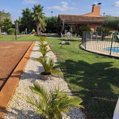 Chalet para 5 personas, con piscina además de jardín y terraza, Se admiten mascotas en Canal de Navarrés - 4