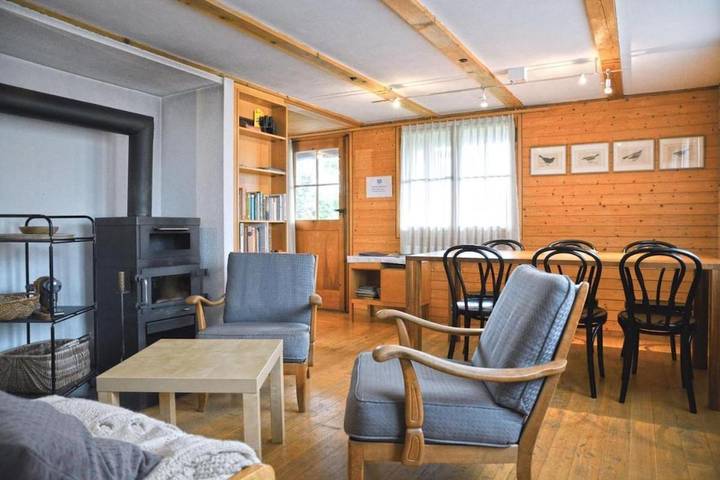Gîte pour 5 personnes, avec Balcon et Terrasse ainsi que Jardin et Vue à Aeschi bei Spiez - 2