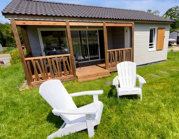 Chalet cosy avec piscine chauffée – Bretagne Sud