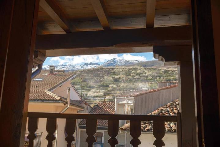 Apartamento de vacaciones para 8 personas, con balcón y vistas, Familias con niños en Valle del Jerte - 2