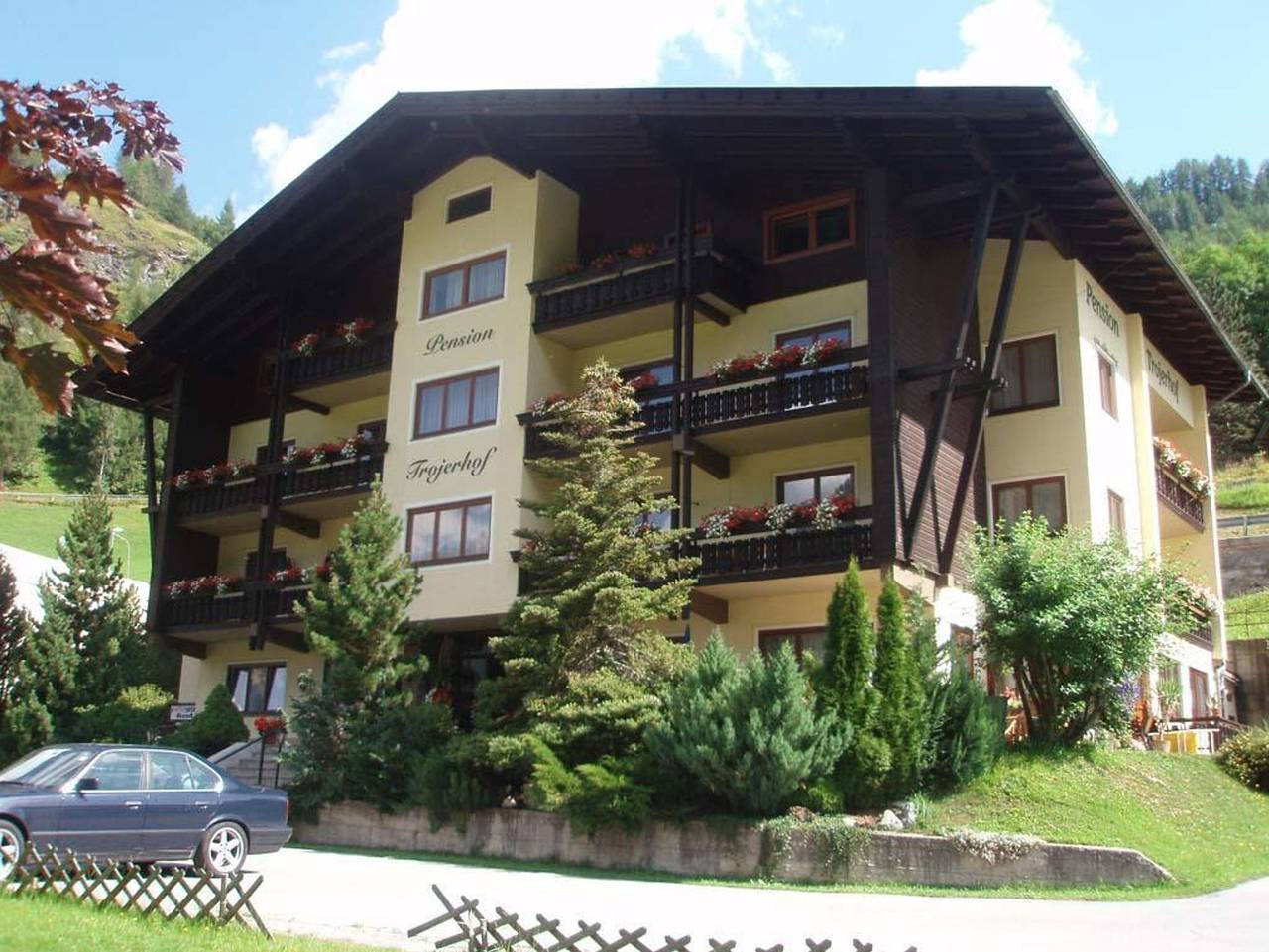 Pension Trojerhof - Einzelzimmer in Heiligenblut, Bezirk Spittal an der Drau