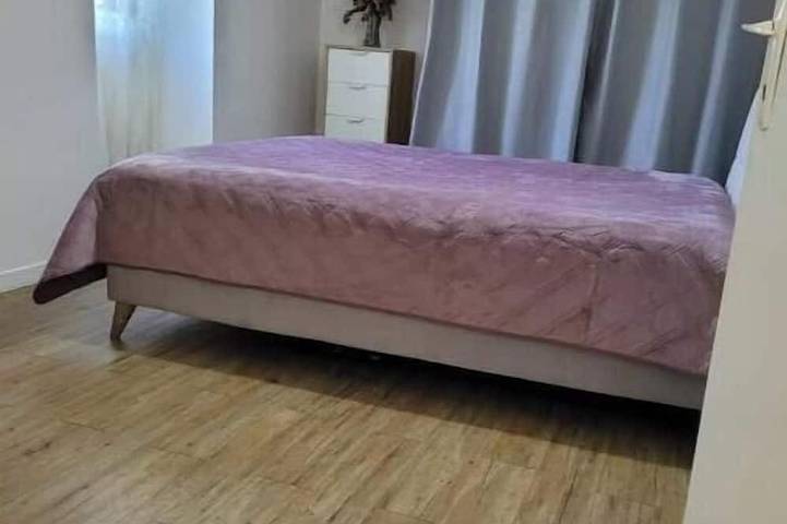 Location de vacances pour 12 personnes, avec jardin et terrasse à Tremblay-en-France - 3