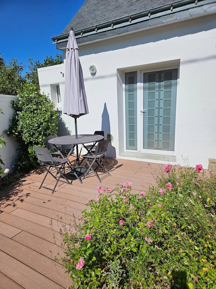 Guest Rooms 'La Trinité-sur-mer' with Private Terrace, Shared Garden and Wi-Fi in La Trinité-sur-Mer, Côte des Mégalithes