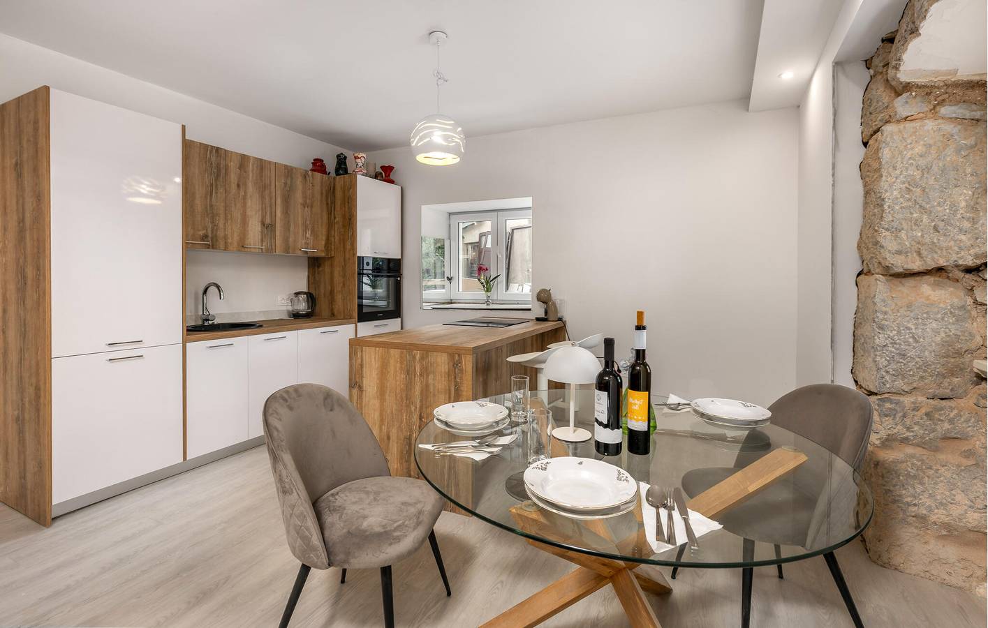 Ganze Ferienwohnung, Ferienwohnung für 8 Personen mit Garten in Icici, Opatija Riviera