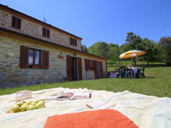 Ferienhaus für 7 Personen, mit Terrasse und Garten sowie Pool in Apecchio