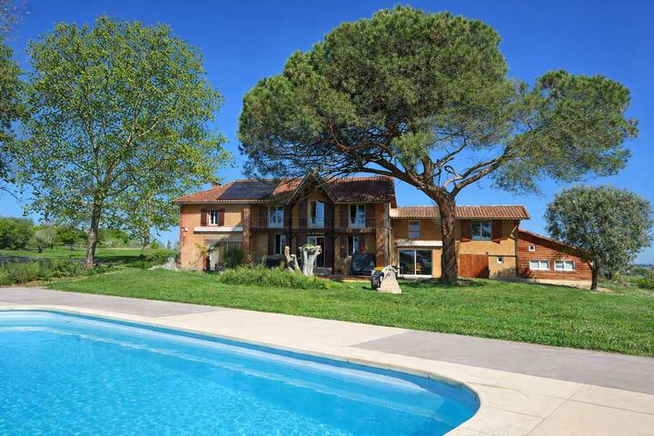 Gîte pour 4 personnes, avec piscine à Saint-Michel (Gers)