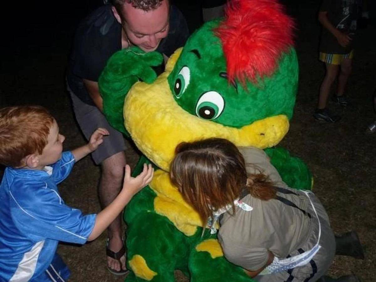 Zecamping 4 étoiles familial animaux acceptés avec piscine et soirées animées in Lons-le-Saunier, Jura