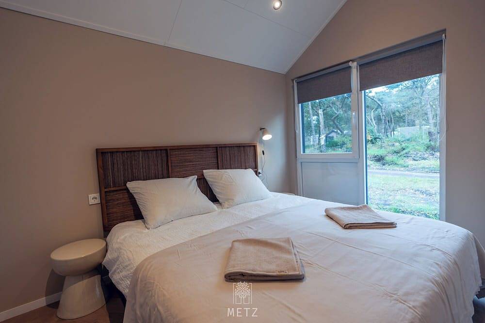 Luxury Wellness Lodge in a quiet, wooded area on the Salland Ridge in Sallandse Heuvelrug