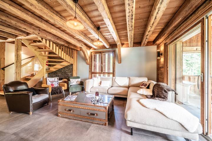 Chalet "La Glière De L'Etelley" avec vue sur la montagne, terrasse privée et Wi-Fi in Station de Morillon, Samoëns