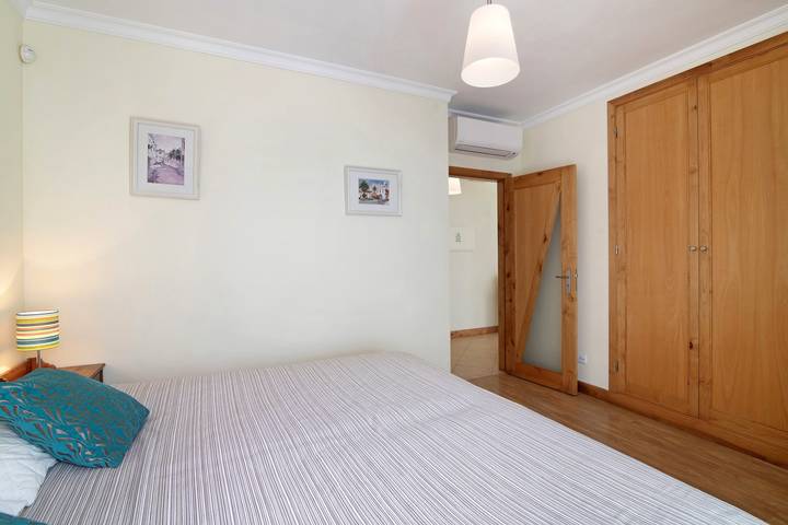 Entire apartment, Apartment 'Quinta Da Gomeira 58' with Shared Pool, Shared Garden and Air Conditioning in Cabanas de Tavira, Conceição e Cabanas de Tavira