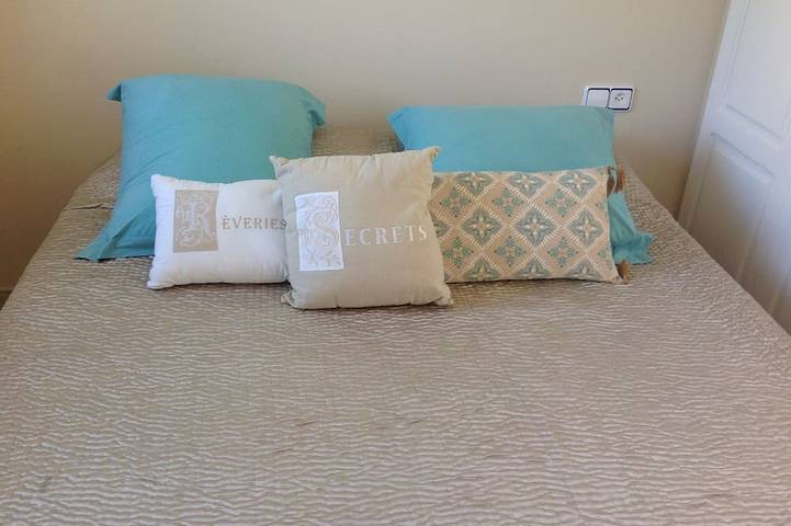 Appartement entier, Apt 3 Chambres Terrasse Vue Mer Plage Rosas - Climatisation Neuve- Parking Prive in Roses, Costa Brava