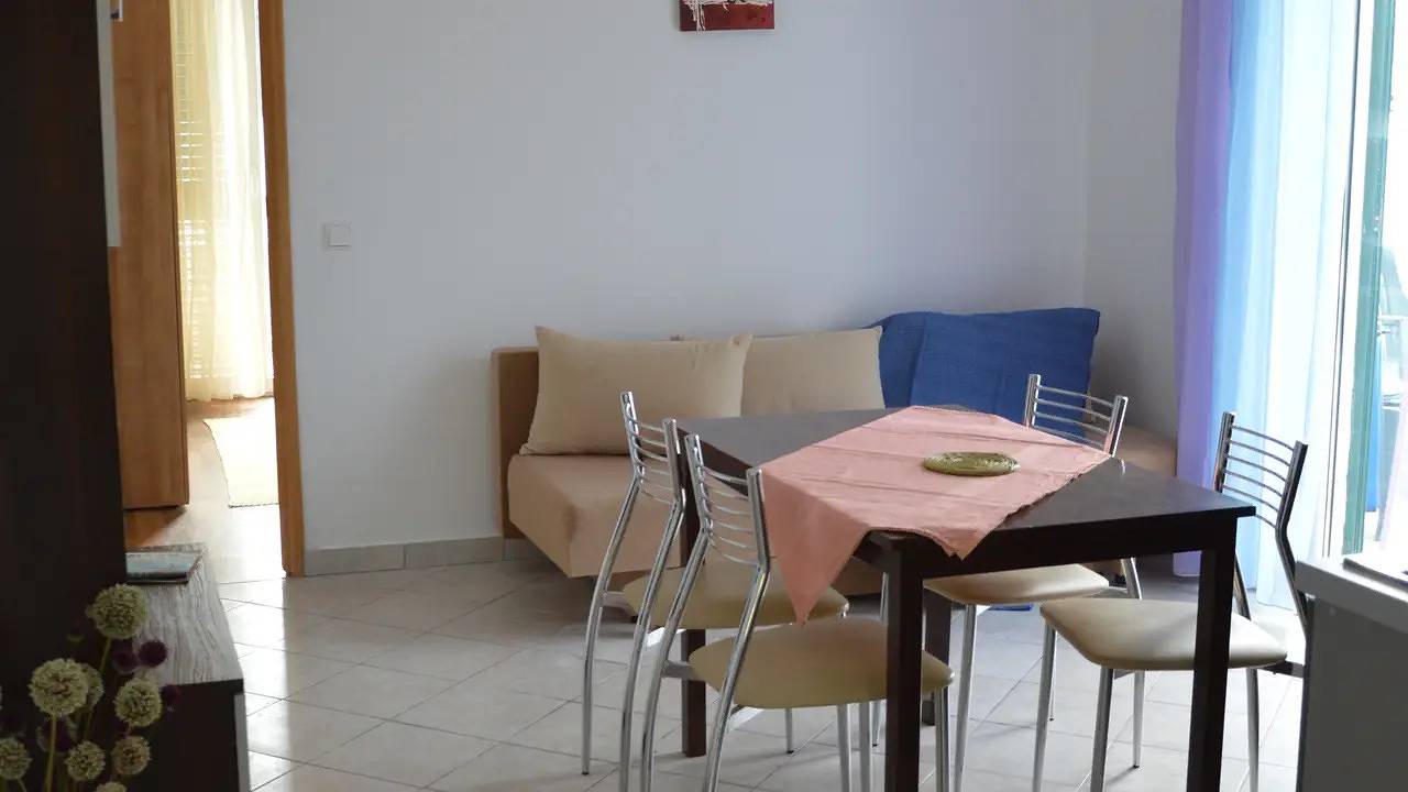 Ganze Ferienwohnung, Ferienwohnung für 3 Personen (32 m²) in Stara Novalja in Stara Novalja, Pag