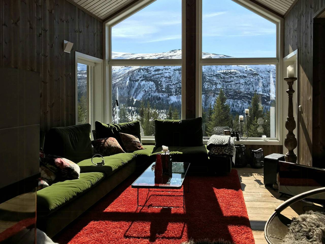Ungestört mit Whirlpool und Blick auf das Jotunheimen-Gebirge in Gausdal