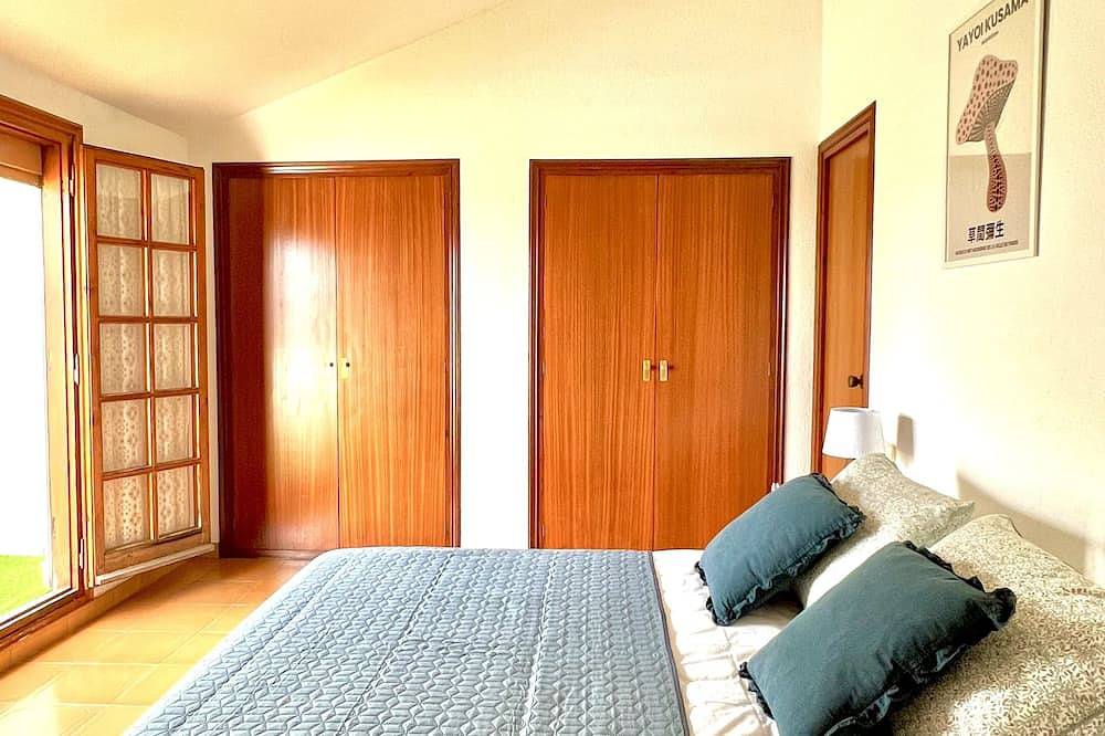 **Villa Karl** Sea views Cala Sant Francesc in Cala San Francisco, Blanes