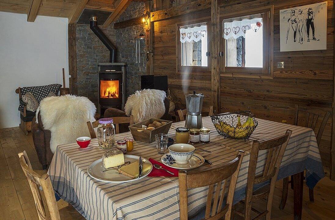 Chambre d'hôtes atypique, chalet d'alpage Lou Becus - Mont Joly in Les Contamines-Montjoie, Pays du Mont-Blanc