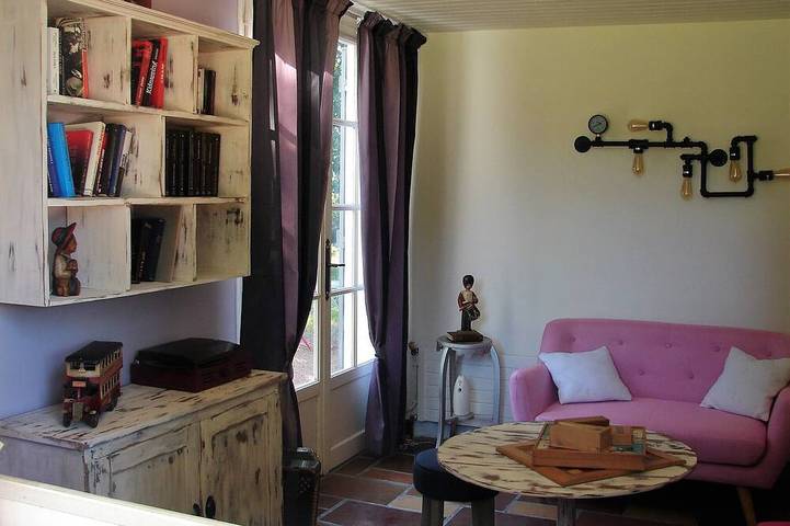 Gîte pour 4 personnes, avec terrasse à Breuil-Barret - 3