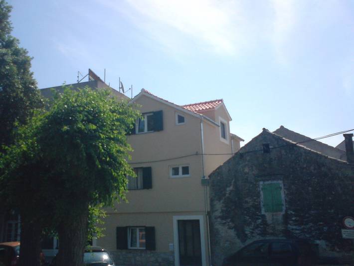 Ferienwohnung für 2 Personen, mit Balkon/Terrasse in Vodice