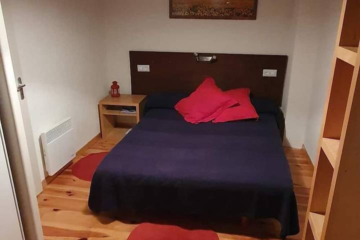 Gîte pour 5 personnes, avec jardin et terrasse, animaux acceptés à Porté-Puymorens - 3