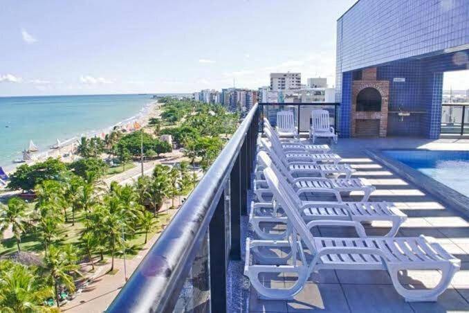 Casas e apartamentos de temporada para 6 pessoas, com vista e piscina e ainda terraço, com animais de estimação em Pajuçara