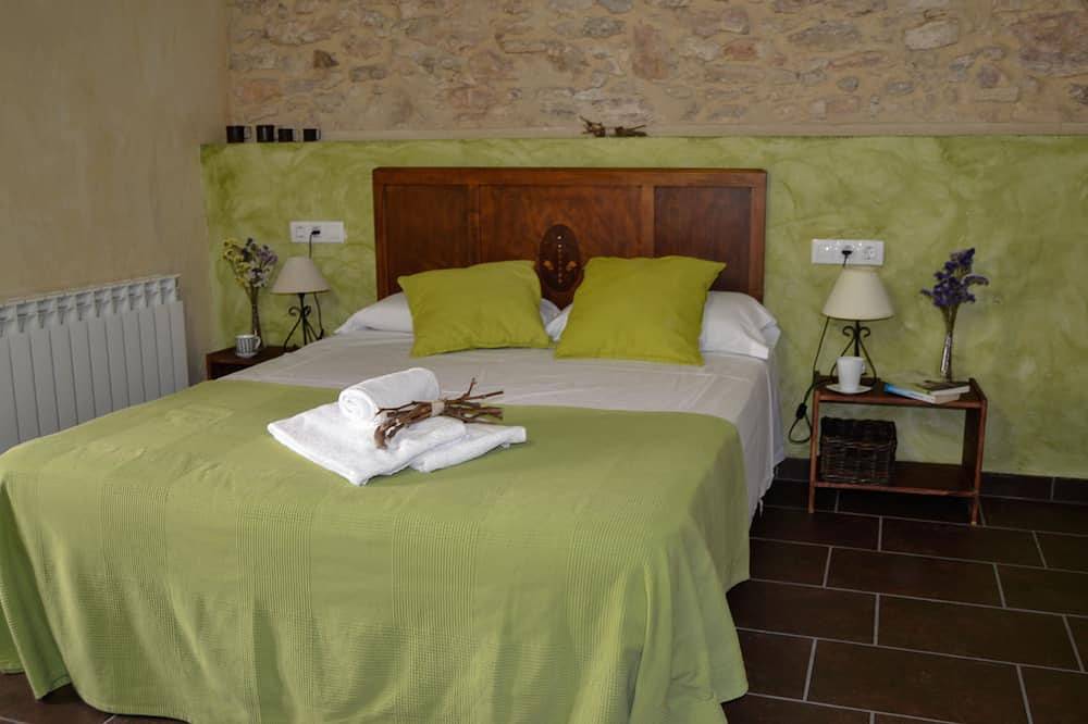 Gîte de charme pour couple 8/11 personnes très proche de la plage in Sant Vicenç de Calders, El Vendrell