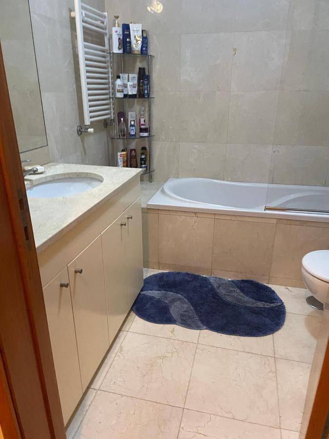 Gîte pour 2 personnes, avec jacuzzi et jardin à Maia - 2