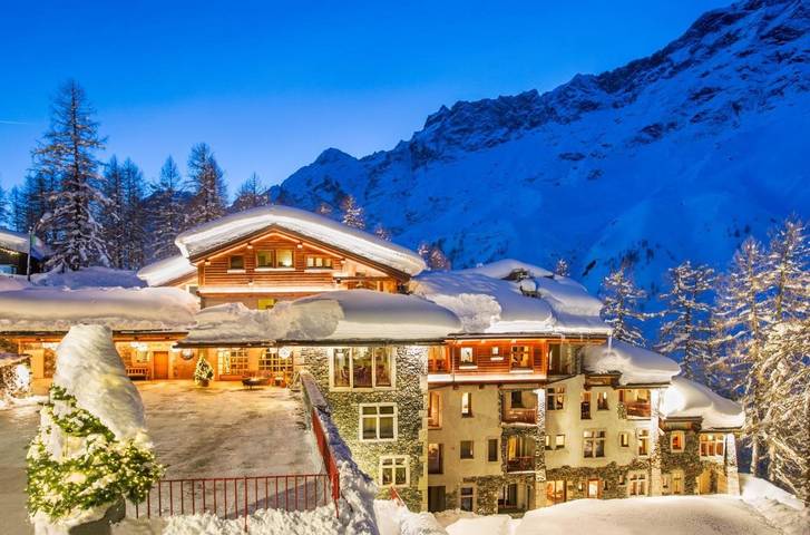 Ferienhaus für 5 Personen, mit Whirlpool und Pool sowie Garten und Sauna in Valtournenche