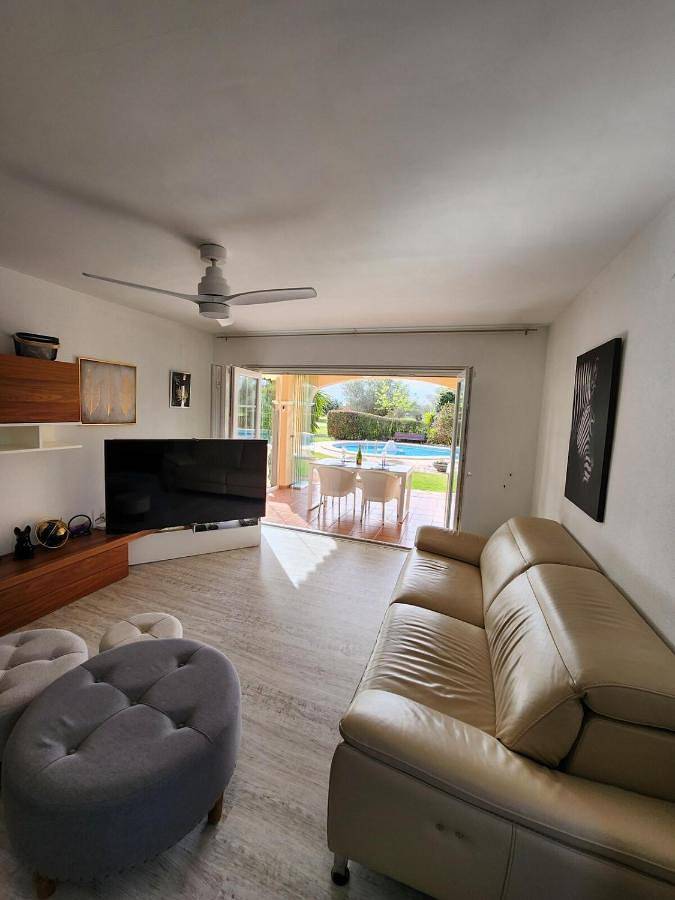 Casa rural para 4 personas, con vistas además de piscina y jardín en San Jorge - 3