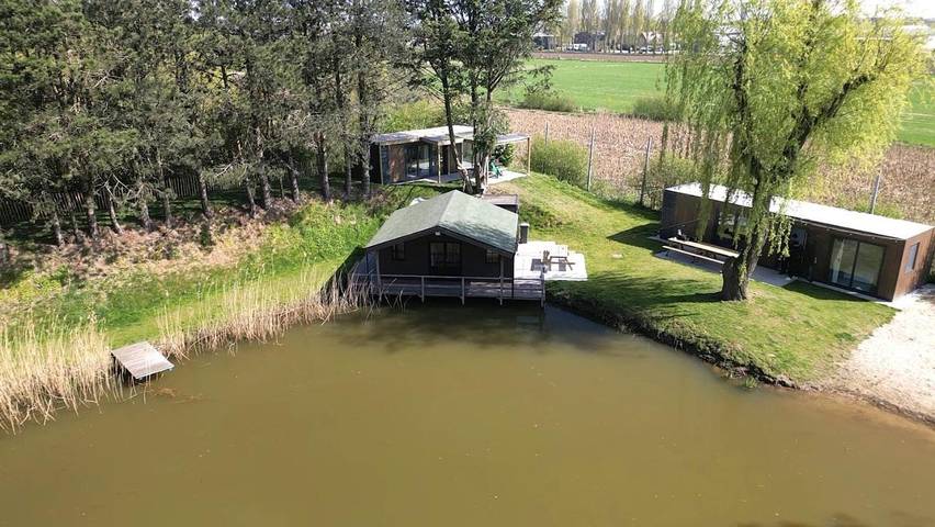 Maison de vacances pour 14 personnes, avec vue et jardin ainsi que terrasse et vue sur le lac