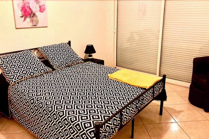 Location de vacances pour 8 personnes, avec terrasse à Latour-Bas-Elne - 2