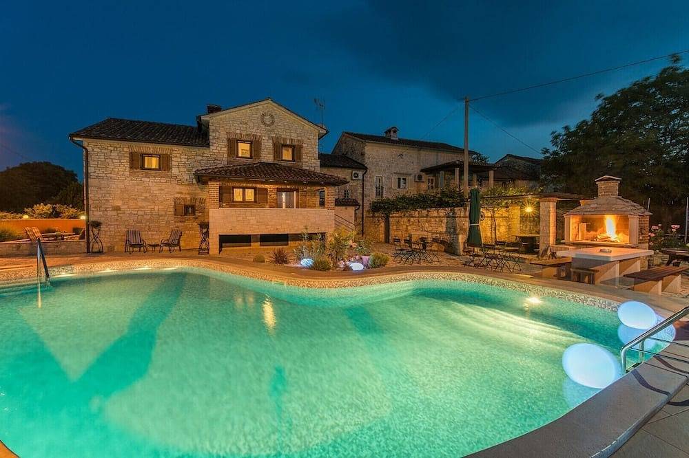 Ganze Wohnung, App Villa Anja / Apartment Nina in Medaki, Istrien