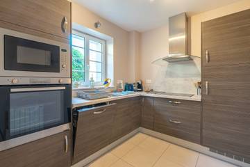 Location De Vacances pour 2 Personnes dans Saint-Seurin-de-Palenne, Région de Jonzac, Photo 4